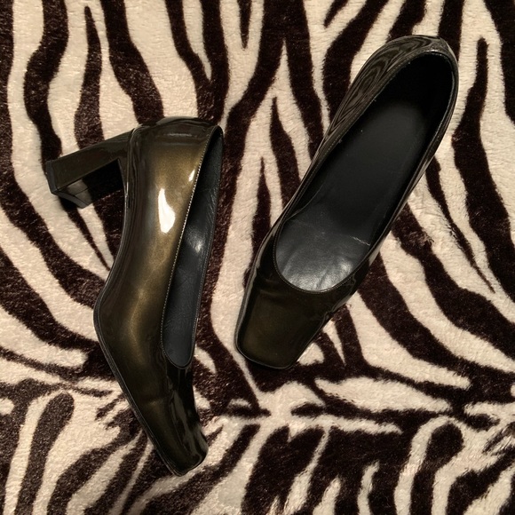 Vintage Bally Green Patent Leather Heels